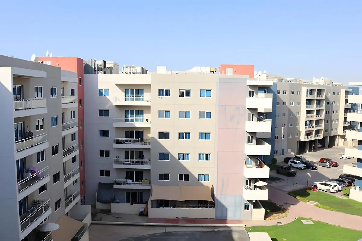 Luxury Stay In Al Reef Studio With King Bed Abu Dhabi 0*,  Emirados Árabes Unidos
