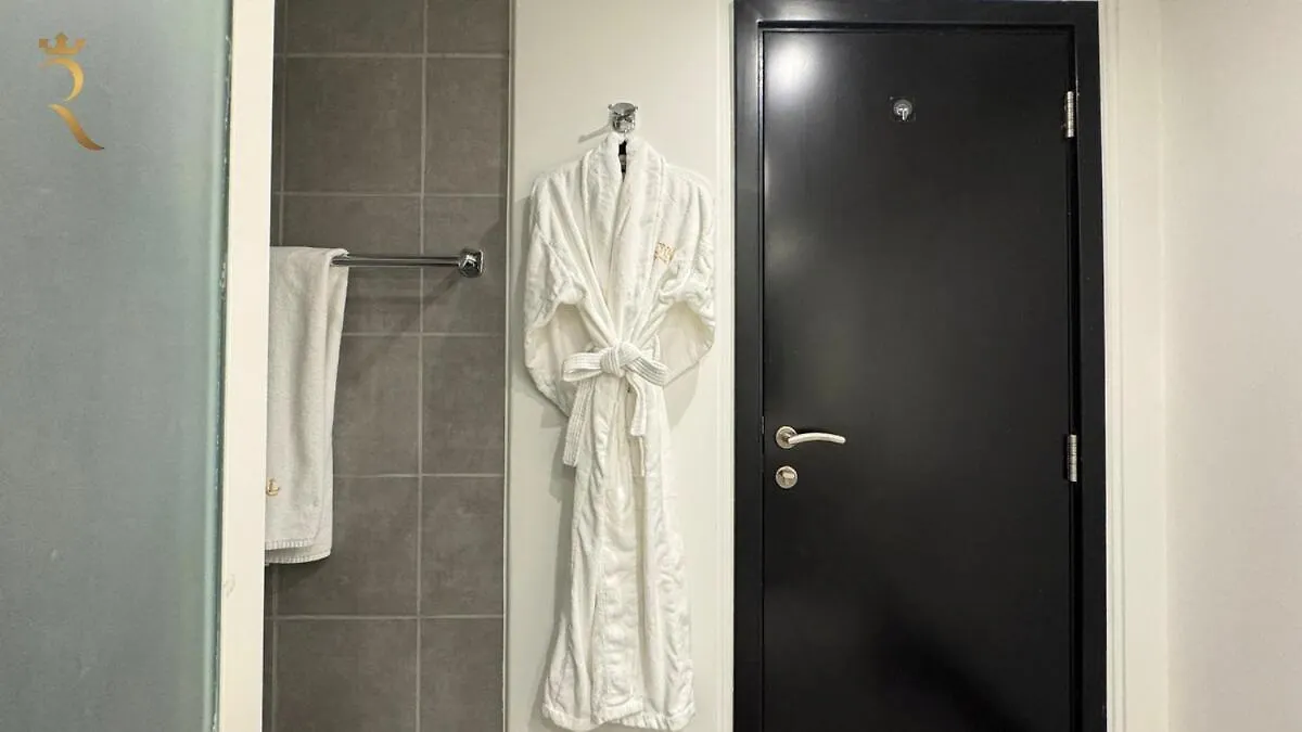 Luxury Stay In Al Reef Studio With King Bed Abu Dhabi